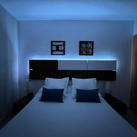Apartment Blau Frente A Canales Y Puestas De Sol De Roses